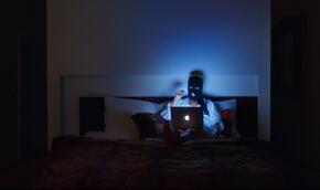 Virtuální přítelkyně