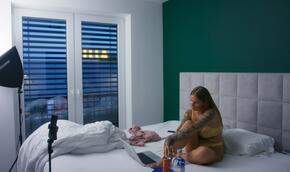 Virtuální přítelkyně